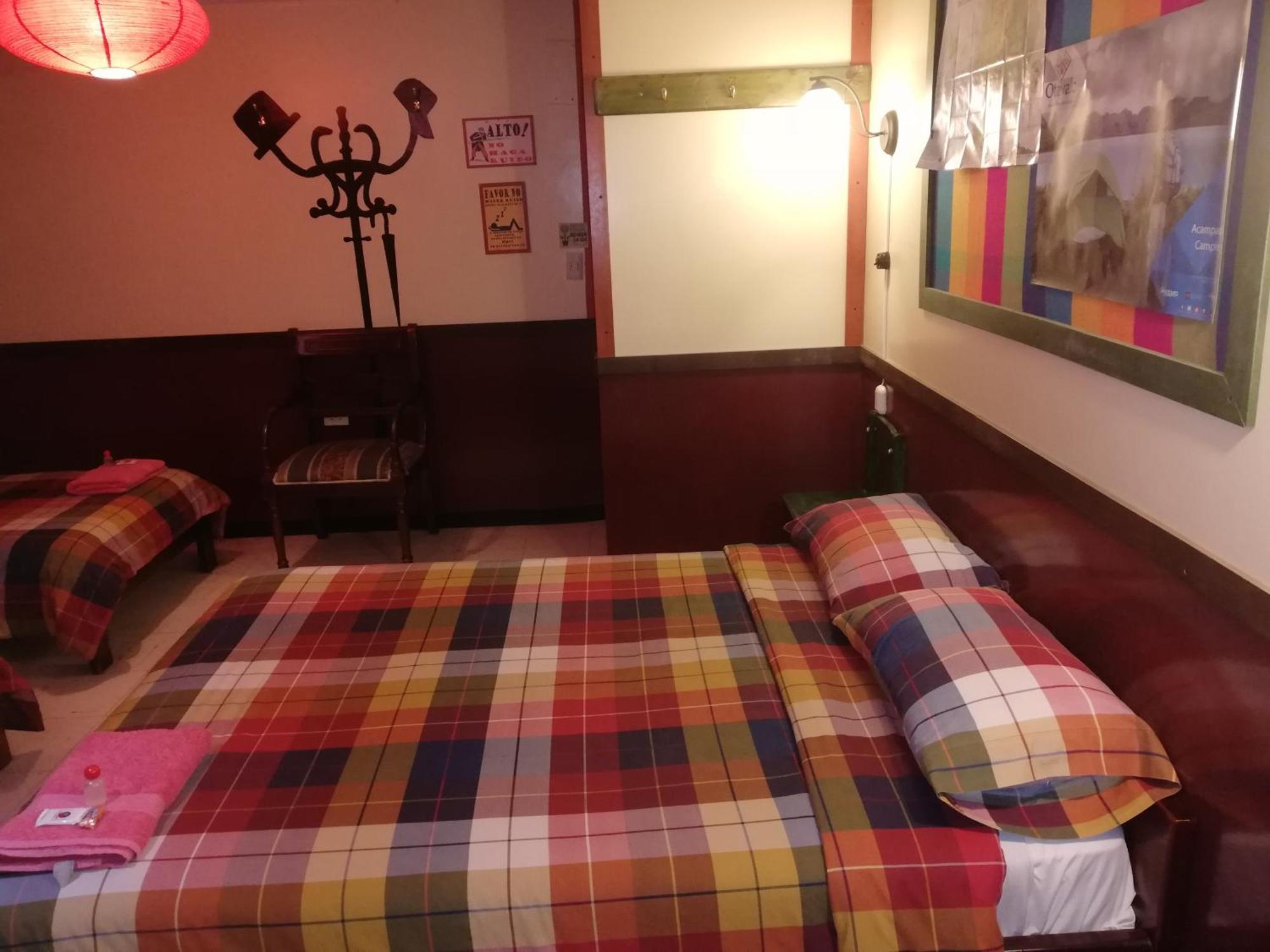 Bed and Breakfast Flying Donkey à Otavalo Extérieur photo